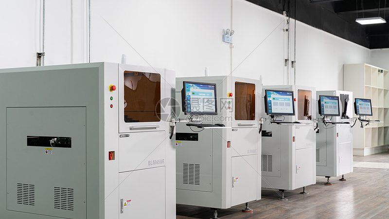 建筑喷涂机器人：揭秘其报价背后的考量因素